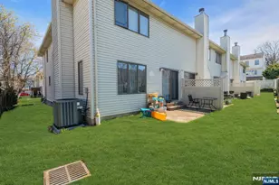 266 Garibaldi Ave, Lodi, NJ 07644 - Photo 38