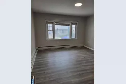 15 Somerset Second Floor #second floor, Garfield, NJ 07026 - Photo 4