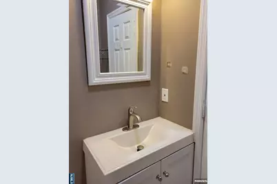 15 Somerset Second Floor #second floor, Garfield, NJ 07026 - Photo 6