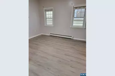 15 Somerset Second Floor #second floor, Garfield, NJ 07026 - Photo 8