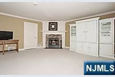 12 Danbury Court 12A #12A, Washington Township, NJ 07676 - Photo 18