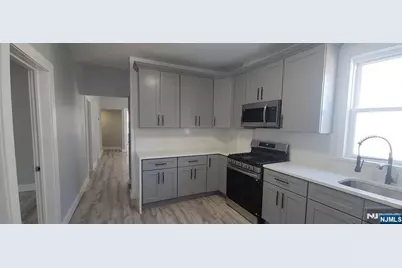 301 Burhans Avenue, Haledon, NJ 07508 - Photo 2