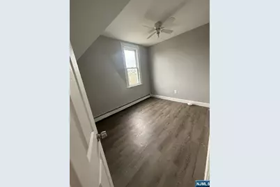 301 Burhans Avenue, Haledon, NJ 07508 - Photo 20