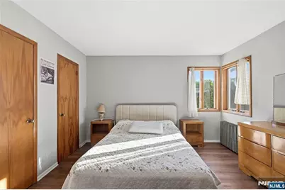 388 Highland Avenue, Cliffside Park, NJ 07010 - Photo 16