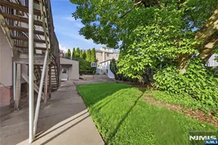 388 Highland Ave, Cliffside Park, NJ 07010 - Photo 10