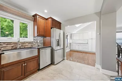 29 Fischer Avenue, Nutley, NJ 07110 - Photo 14