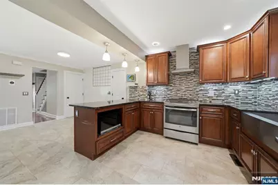 29 Fischer Avenue, Nutley, NJ 07110 - Photo 10
