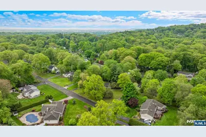 468 Manchester Way, Wyckoff Township, NJ 07481 - Photo 36