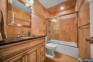 468 Manchester Way, Wyckoff Township, NJ 07481 - Photo 22