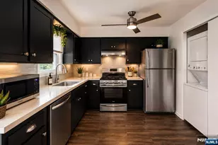 450-452 Edmund Ave, Paterson, NJ 07502 - Photo 4