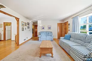90 McNomee St, Oakland, NJ 07436 - Photo 8