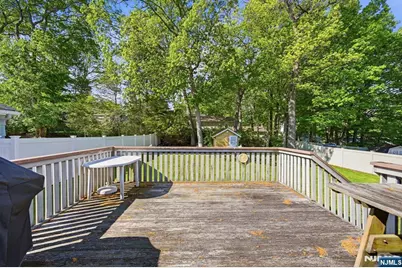 90 McNomee Street, Oakland, NJ 07436 - Photo 28