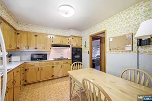 90 McNomee St, Oakland, NJ 07436 - Photo 12