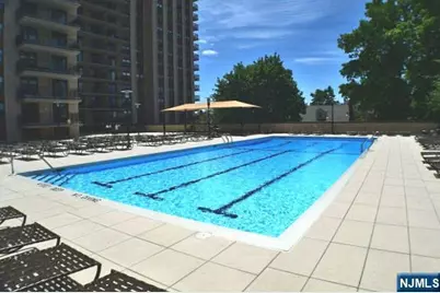 7855 Boulevard East 19L #19L, North Bergen, NJ 07047 - Photo 24