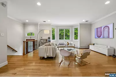 330 New York Avenue B #B, Fort Lee, NJ 07024 - Photo 8