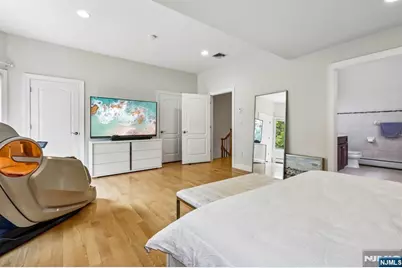 330 New York Avenue B #B, Fort Lee, NJ 07024 - Photo 28