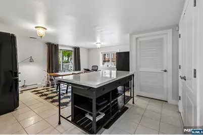 330 New York Avenue B #B, Fort Lee, NJ 07024 - Photo 40