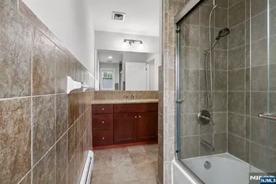 330 New York Avenue B #B, Fort Lee, NJ 07024 - Photo 34