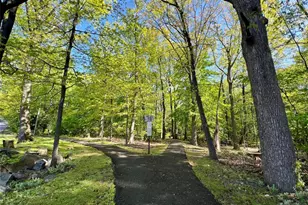 330 New York Ave B, Fort Lee, NJ 07024 - Photo 44