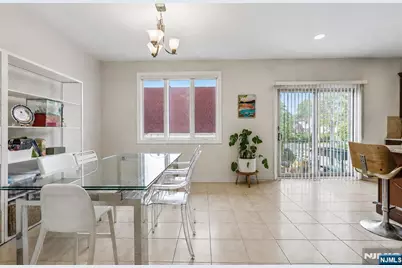 330 New York Avenue B #B, Fort Lee, NJ 07024 - Photo 20