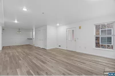 116 Chariot Court 116 #116, Piscataway Township, NJ 08854 - Photo 8