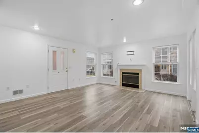 116 Chariot Court 116 #116, Piscataway Township, NJ 08854 - Photo 6