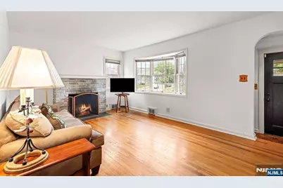 8 Huntting Drive, Dumont, NJ 07628 - Photo 6