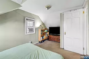 8 Huntting Dr, Dumont, NJ 07628 - Photo 24