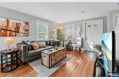 230 Lafayette Place 4D #4D, Englewood, NJ 07631 - Photo 1