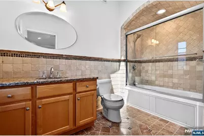 445 7th Street A #A, Palisades Park, NJ 07650 - Photo 18