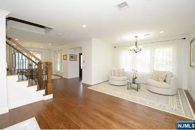 11 Madison Heights, Wyckoff Township, NJ 07481 - Photo 4