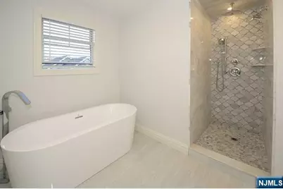 11 Madison Heights, Wyckoff Township, NJ 07481 - Photo 22