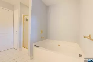 8409 Brittany Dr, Wayne, NJ 07470 - Photo 36