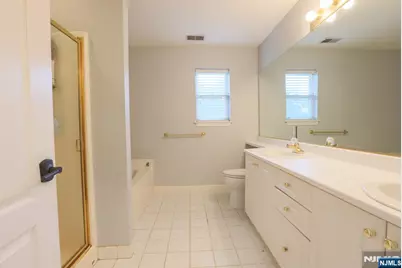 8409 Brittany Drive, Wayne, NJ 07470 - Photo 34