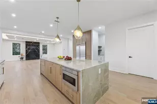 311 Farview Ave, Paramus, NJ 07652 - Photo 8