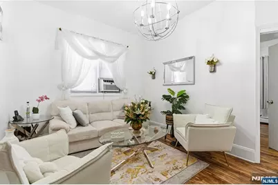 144-146 Pearsall, Jersey City, NJ 07305 - Photo 12