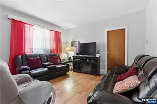 144-146 Pearsall, Jersey City, NJ 07305 - Photo 6