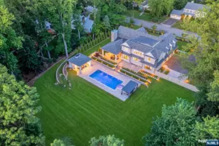 396 Knollwood Rd, Ridgewood, NJ 07450 - Photo 1