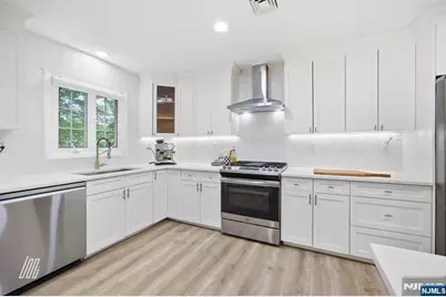 56 Northwood Avenue, Demarest, NJ 07627 - Photo 6