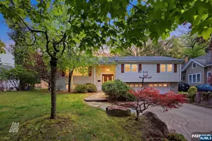 56 Northwood Ave, Demarest, NJ 07627 - Photo 2