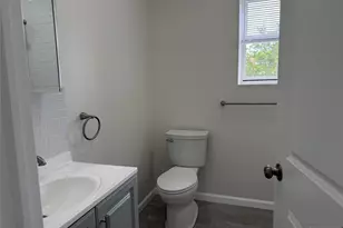 49 Summit Ave 2, Lyndhurst Township, NJ 07071 - Photo 10