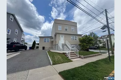 49 Summit Avenue 2 #2, Lyndhurst Township, NJ 07071 - Photo 24