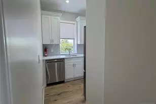 49 Summit Ave 2, Lyndhurst Township, NJ 07071 - Photo 6