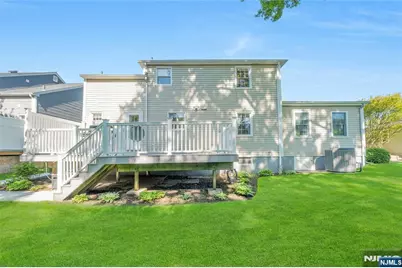 678 Millbrook Road, River Edge, NJ 07661 - Photo 30