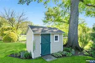 678 Millbrook Rd, River Edge, NJ 07661 - Photo 28
