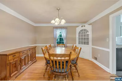 678 Millbrook Road, River Edge, NJ 07661 - Photo 6