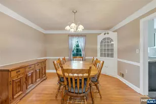 678 Millbrook Rd, River Edge, NJ 07661 - Photo 6