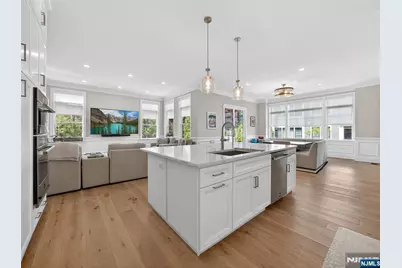 19 Woodmont Circle, River Vale Township, NJ 07675 - Photo 14