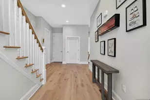 19 Woodmont Cir, River Vale Township, NJ 07675 - Photo 4