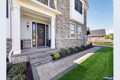 19 Woodmont Circle, River Vale Township, NJ 07675 - Photo 2